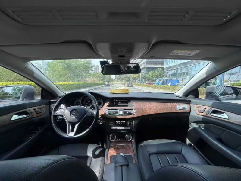 东莞14年奔驰CLS6