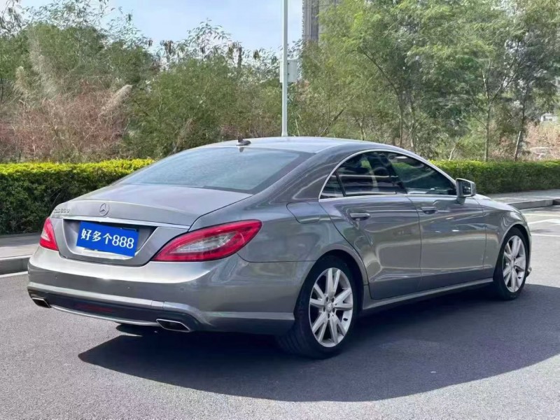 东莞14年奔驰CLS7