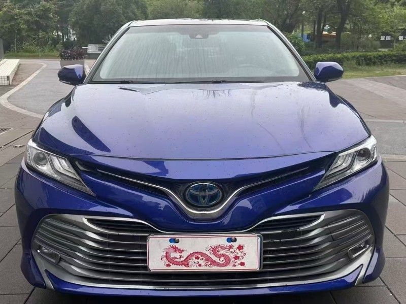 佛山19年丰田凯美瑞1