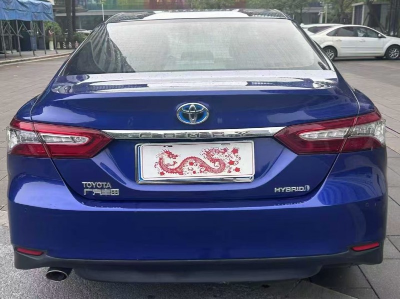 佛山19年丰田凯美瑞9