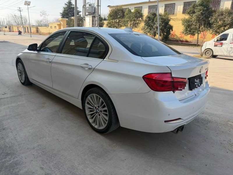 菏泽17年宝马3系8