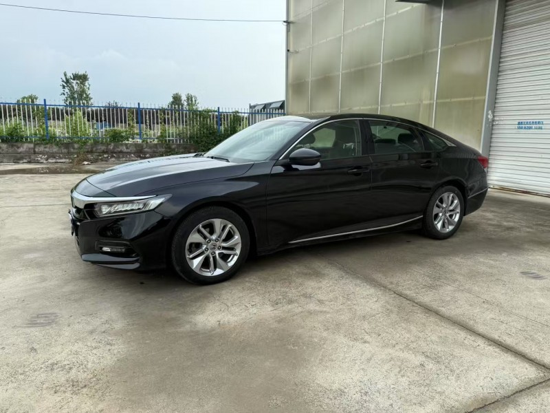 徐州20年本田雅阁3