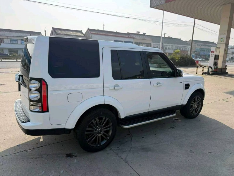 常州16年路虎发现6