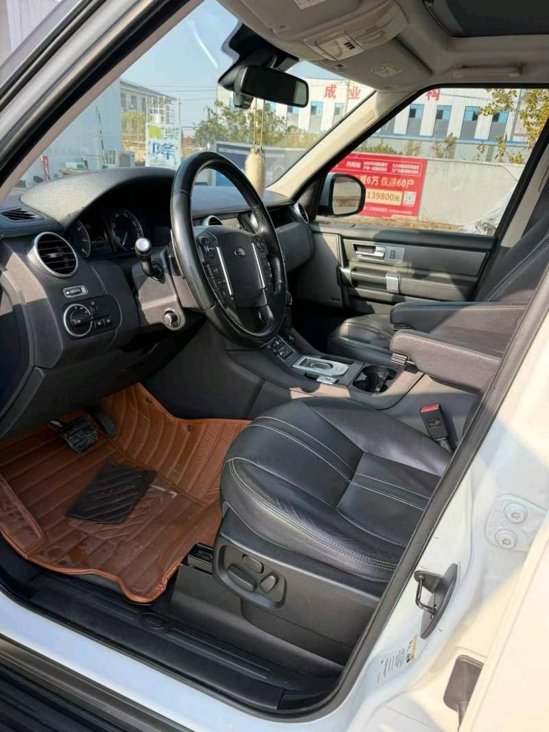 常州16年路虎发现7