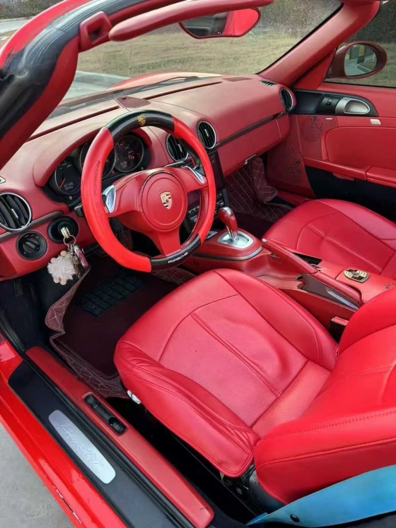 菏泽11年保时捷7185