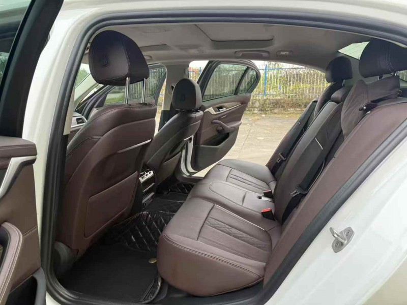 徐州21年宝马5系7