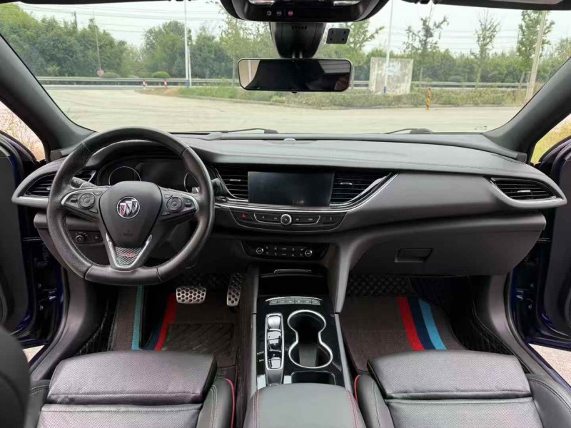 徐州20年别克君威5