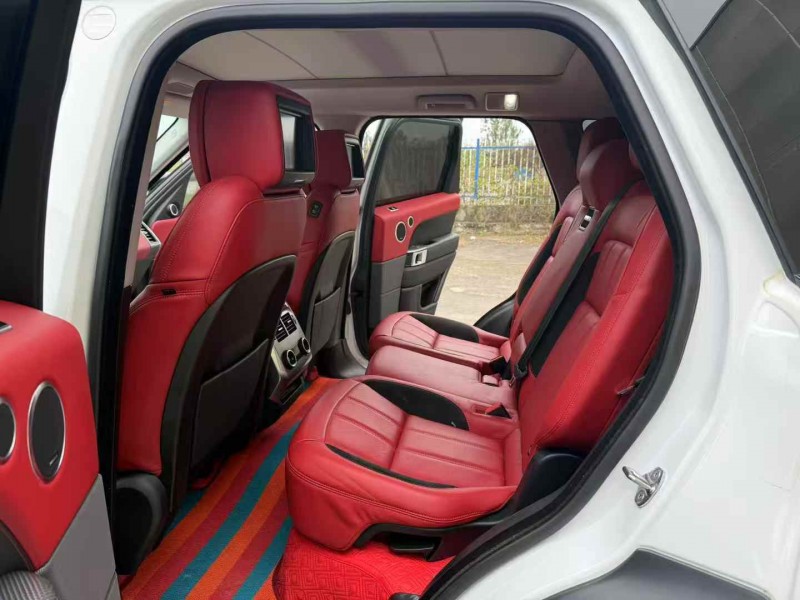 徐州21年路虎揽胜运动7