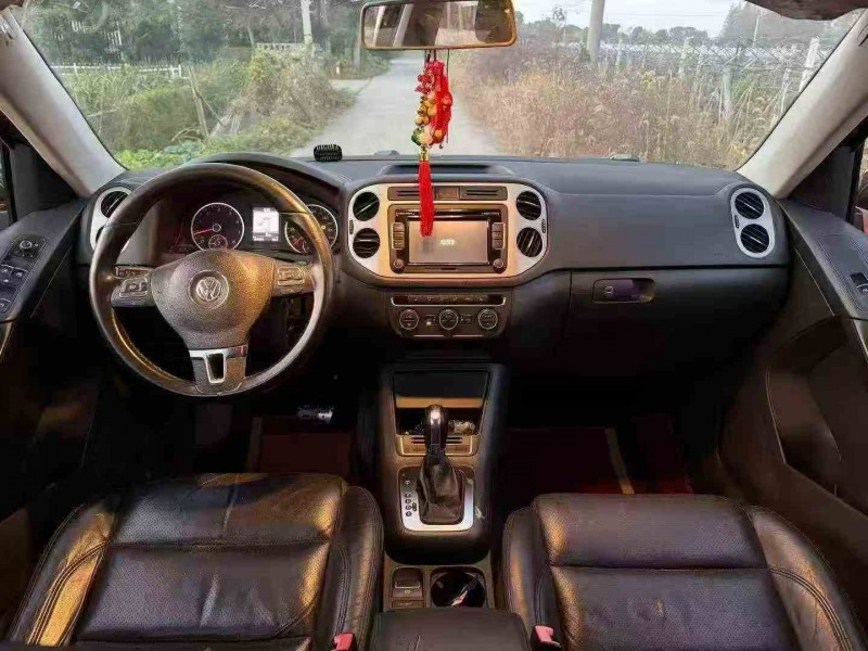 嘉兴14年大众途观4