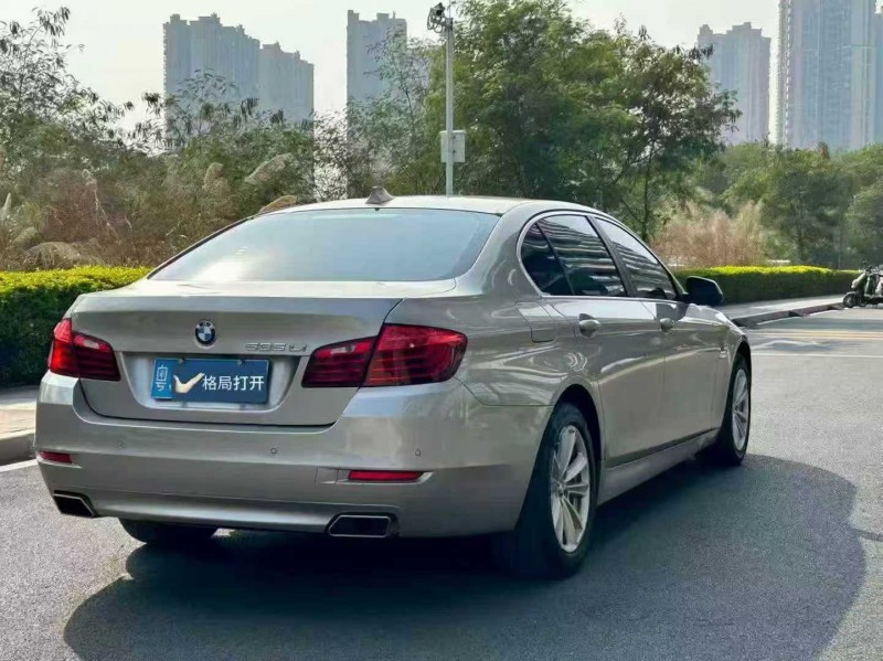 东莞17年宝马5系8