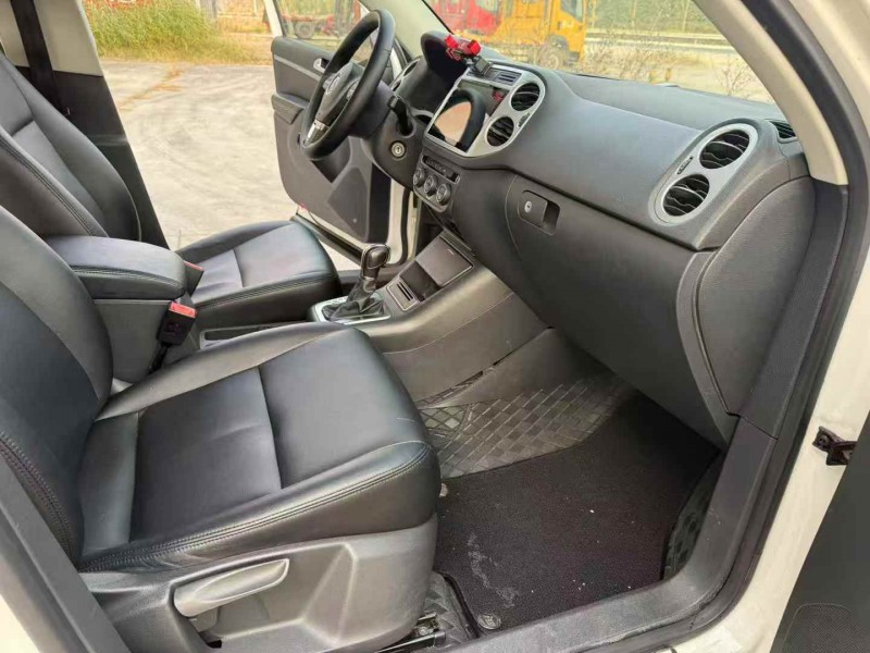 徐州16年大众途观6