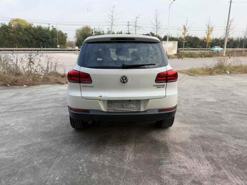 徐州16年大众途观9