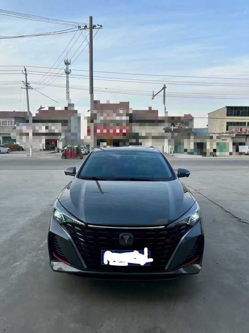 菏泽23年长安汽车逸动1