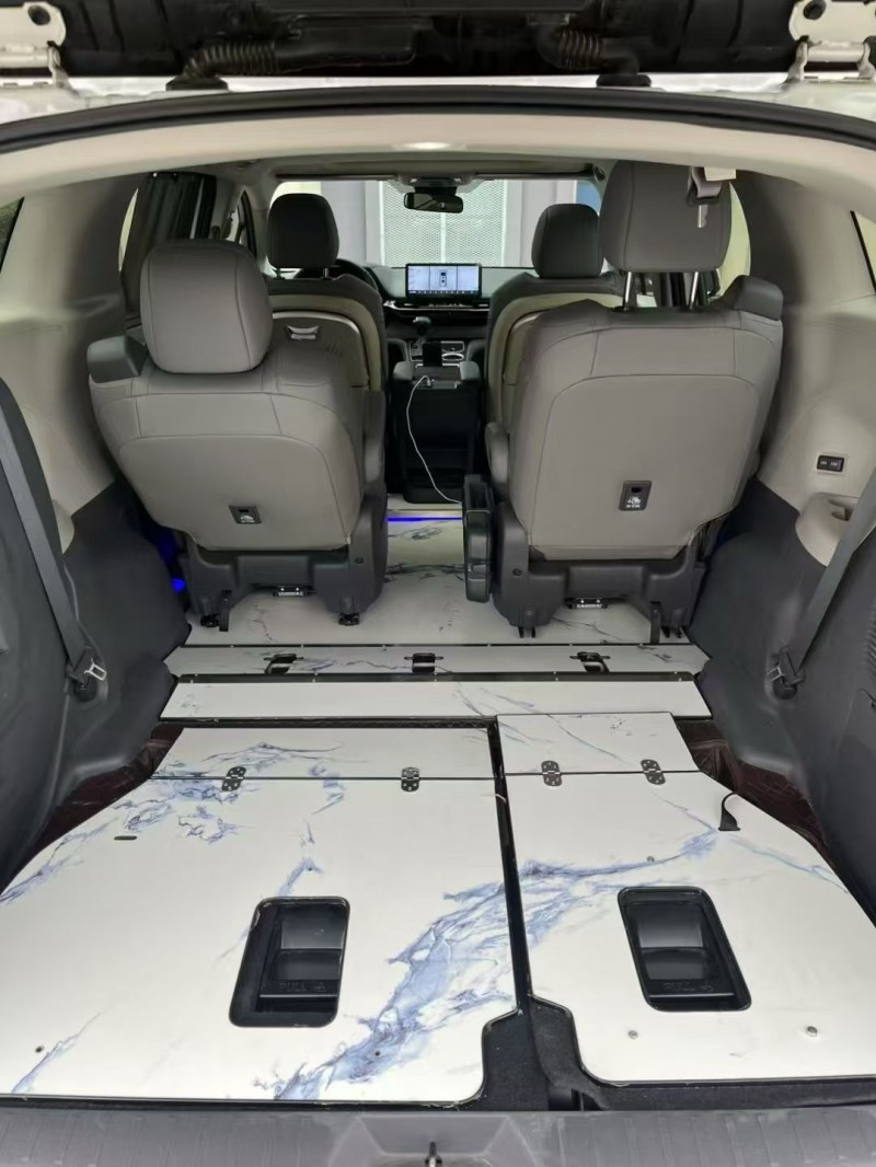 南昌23年丰田格瑞维亚7