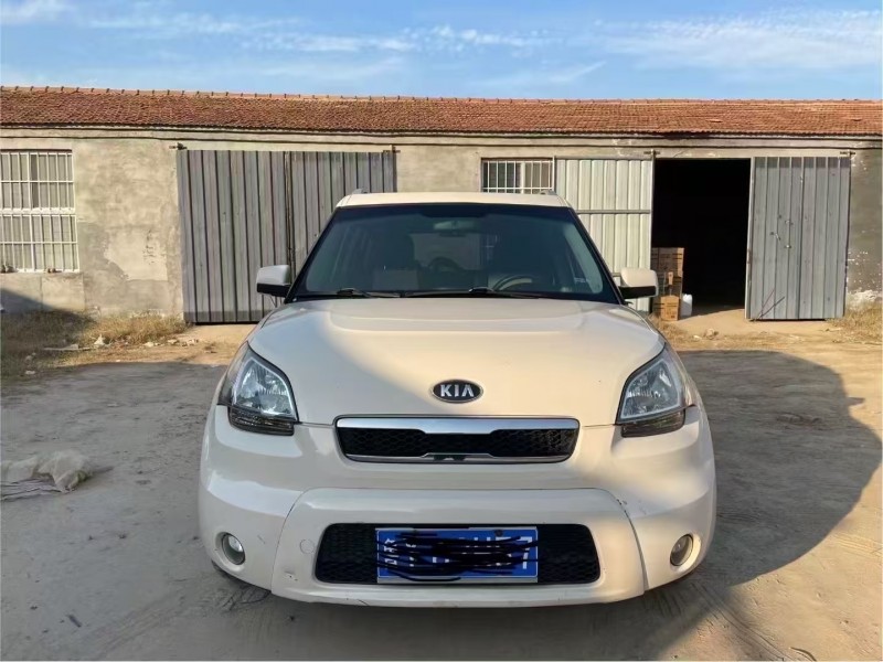 菏泽13年起亚秀尔1