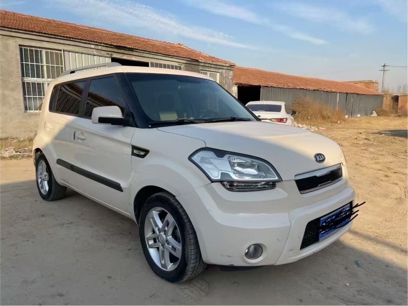 菏泽13年起亚秀尔2