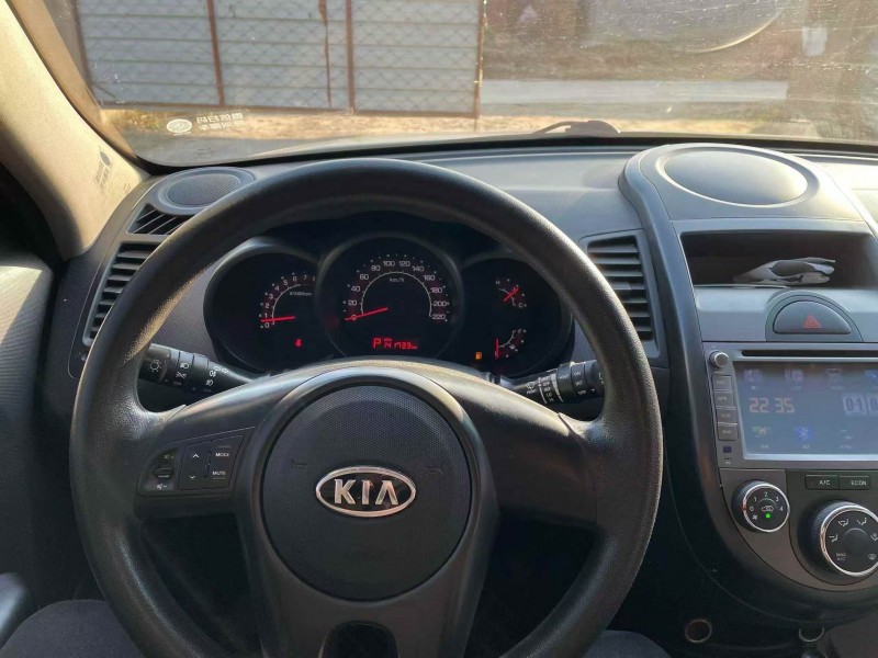 菏泽13年起亚秀尔5