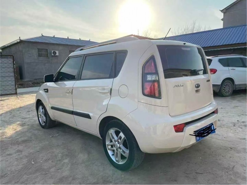 菏泽13年起亚秀尔6