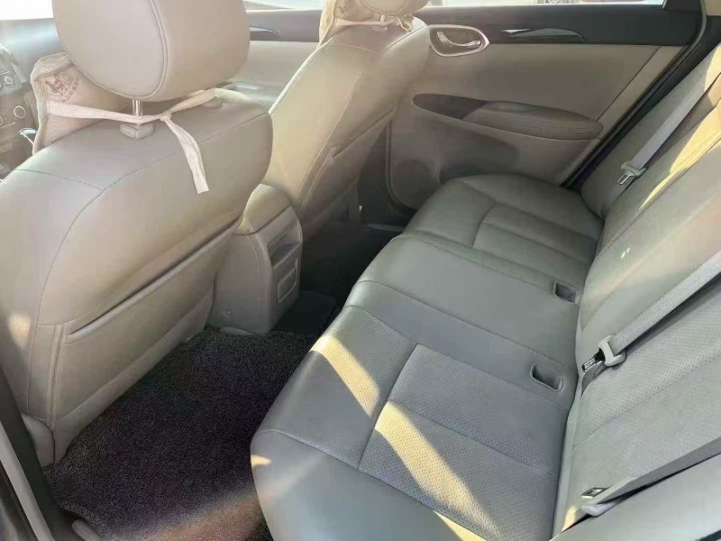 菏泽16年日产轩逸5