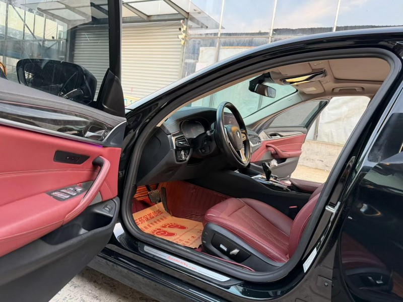 徐州22年宝马5系4