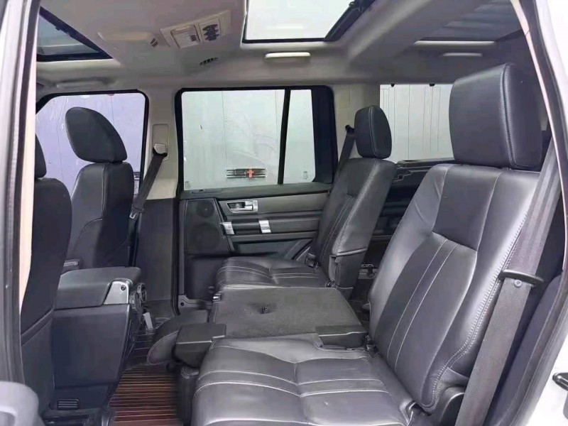 淄博15年路虎发现6