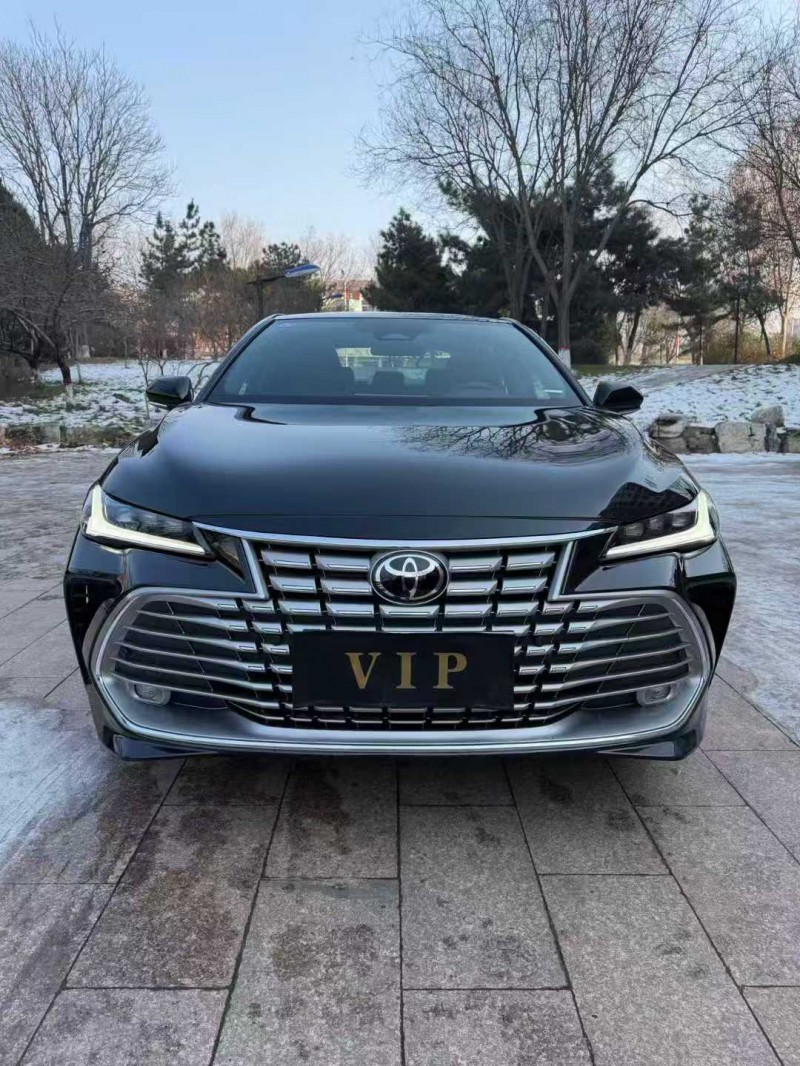 邢台25年丰田亚洲龙1