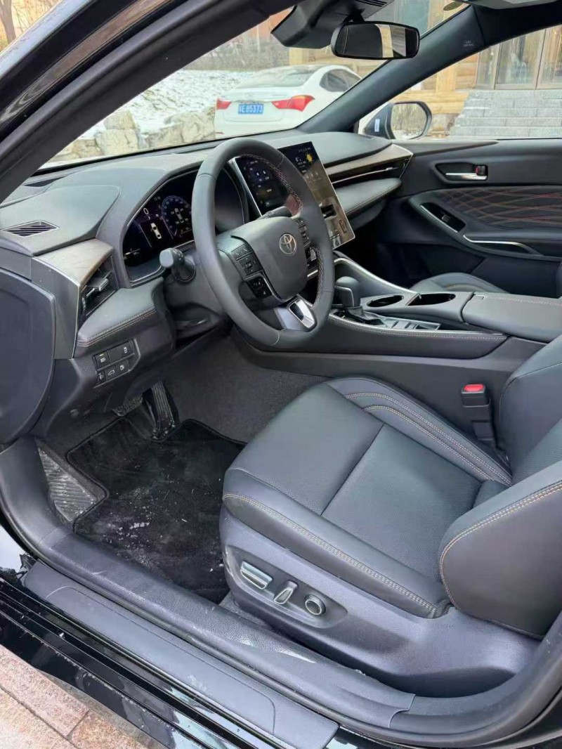 邢台25年丰田亚洲龙4