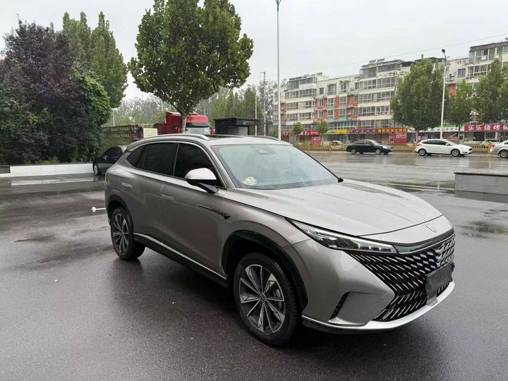 安阳23年荣威RX52