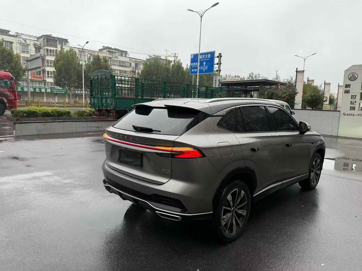 安阳23年荣威RX58