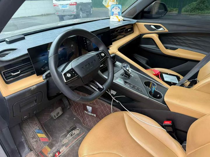 安阳23年荣威RX59