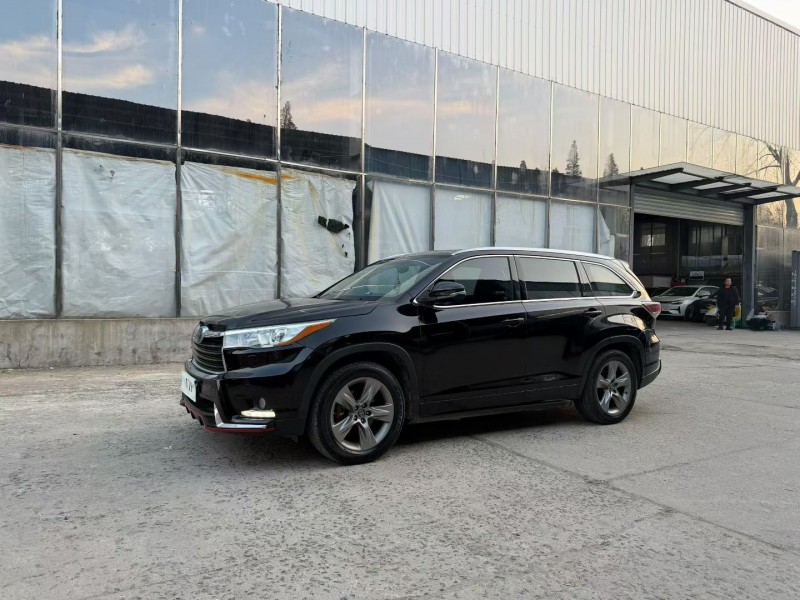 徐州17年丰田汉兰达2