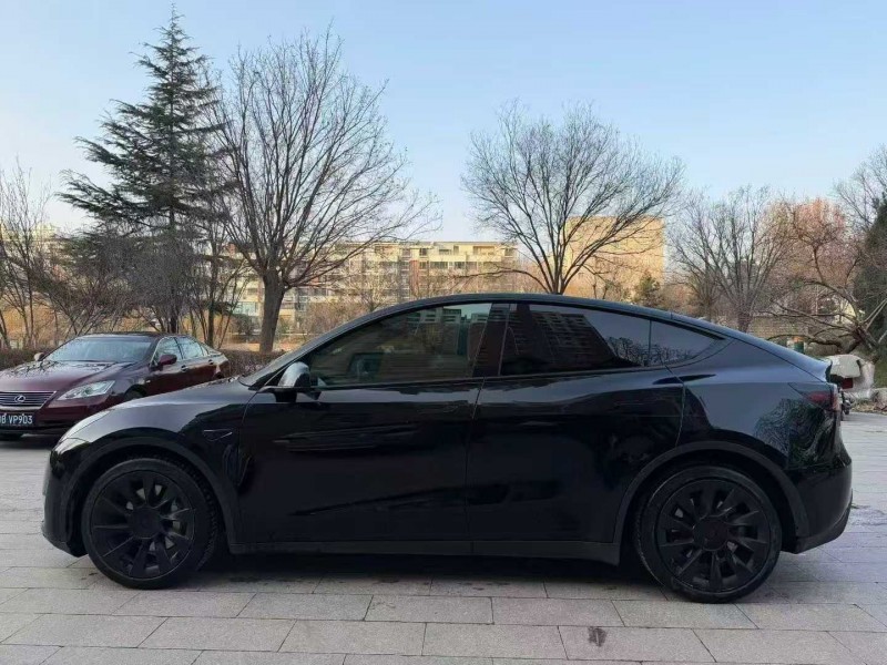 邢台21年特斯拉MODEL Y2