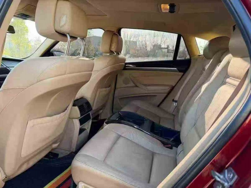 昆明12年宝马X65