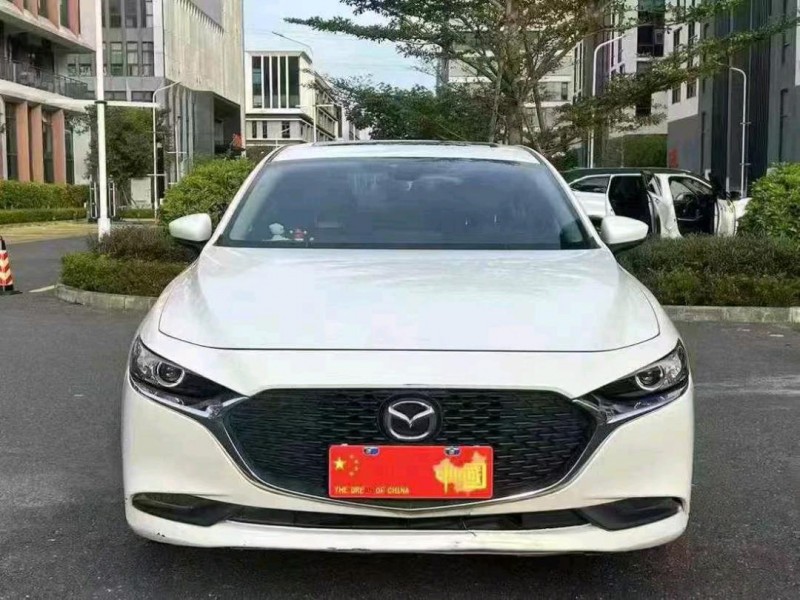 广州21年马自达昂克赛拉1