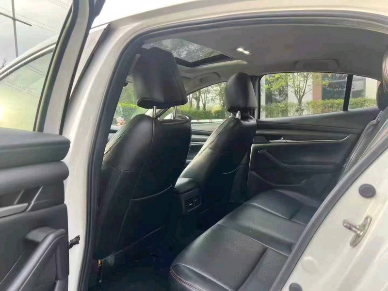 广州21年马自达昂克赛拉8