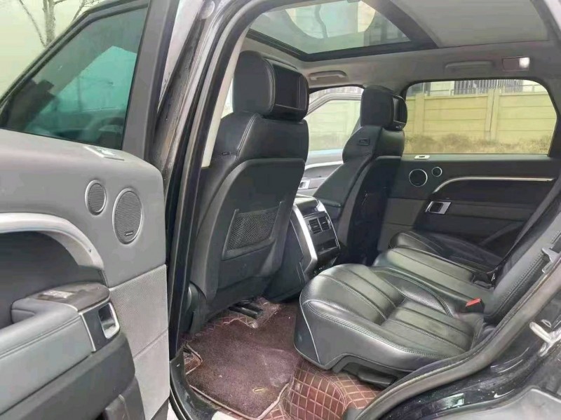 新乡15年路虎揽胜运动7