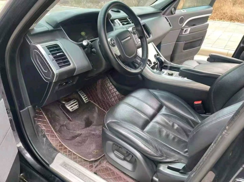 新乡15年路虎揽胜运动8