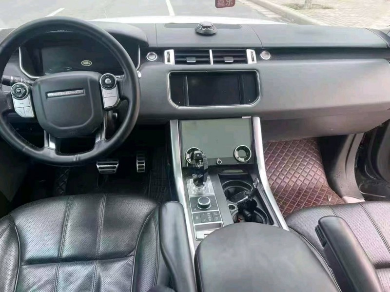 新乡15年路虎揽胜运动9