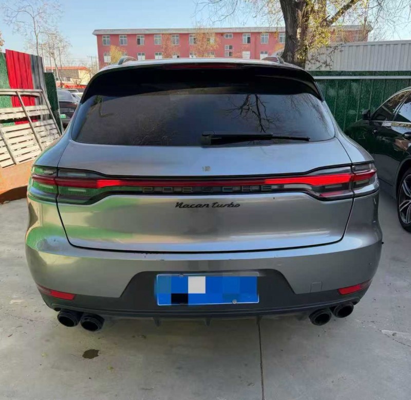 邢台20年保时捷Macan5