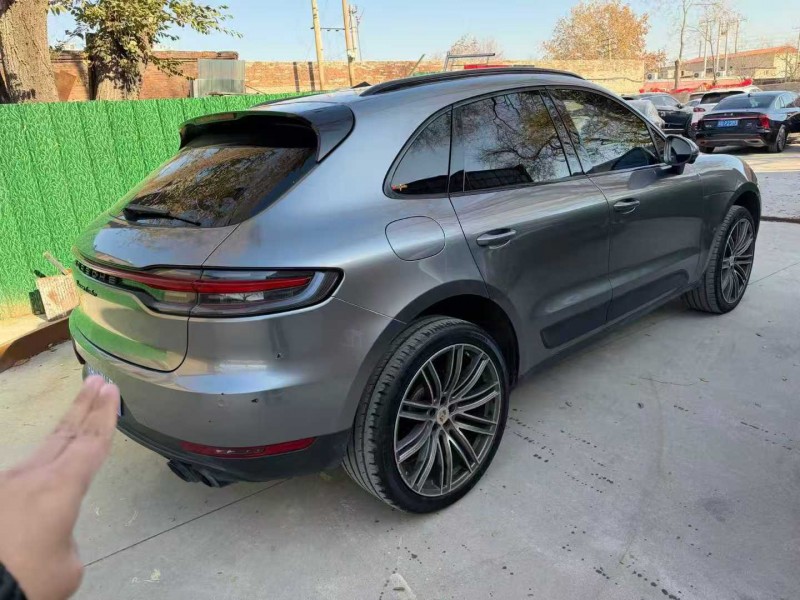 邢台20年保时捷Macan6