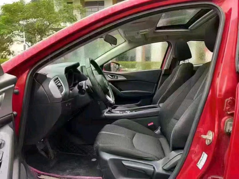 广州18年马自达昂克赛拉8