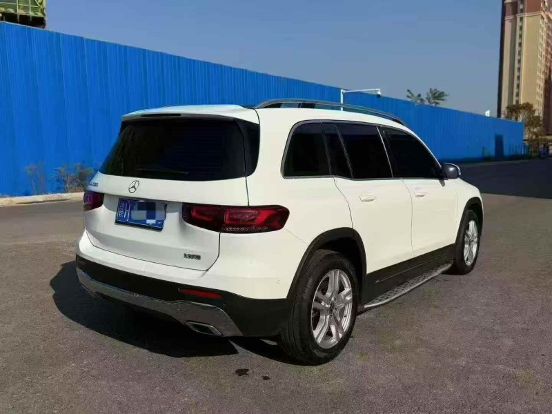 新余23年奔驰GLB9