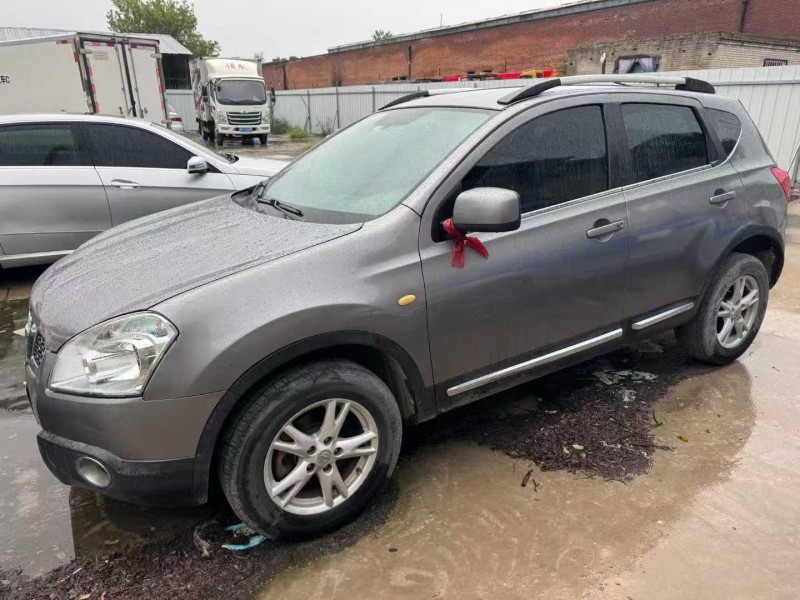 邢台12年日产逍客2