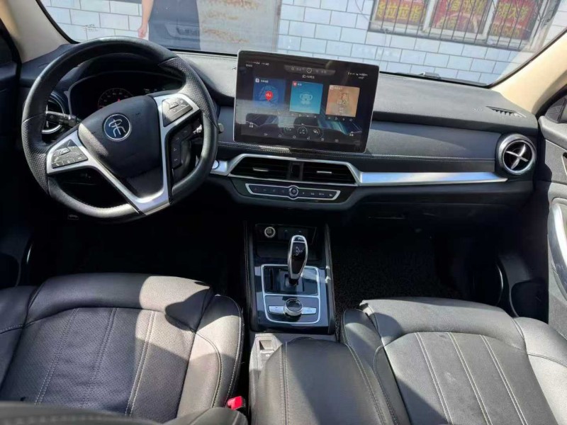 邢台19年比亚迪宋4