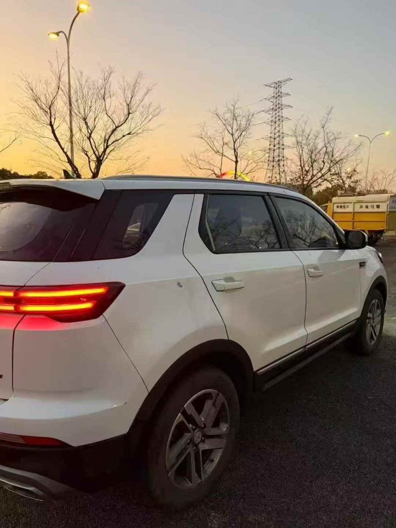 常州20年长安汽车CS557