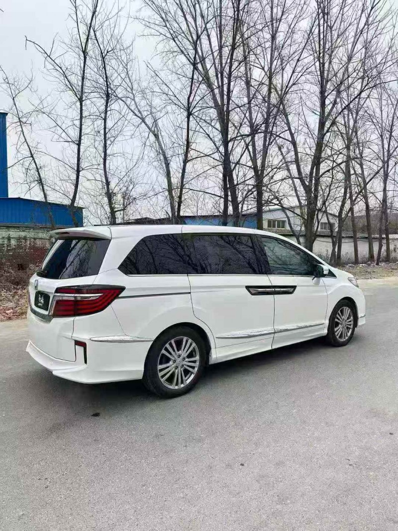 邯郸16年本田艾力绅8