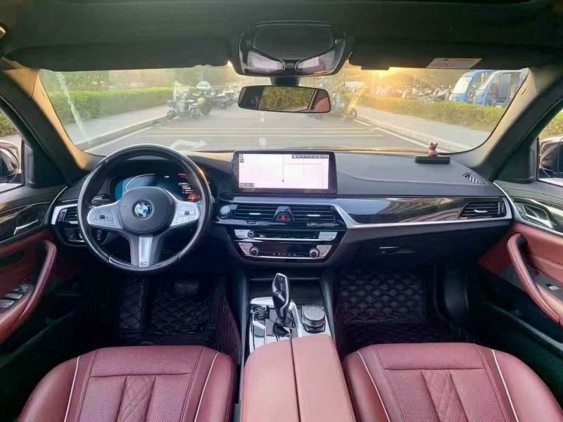 东莞22年宝马5系4