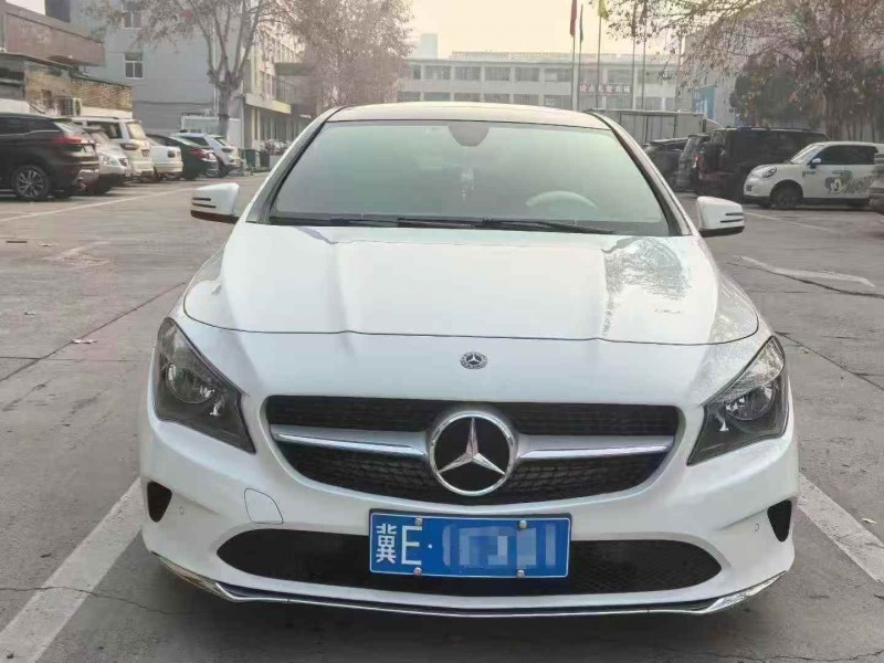 邢台18年奔驰CLA1