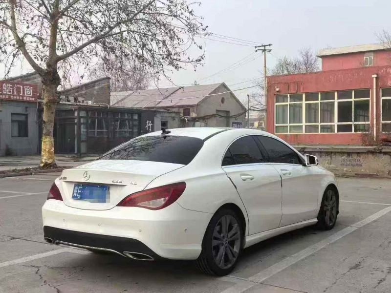 邢台18年奔驰CLA7
