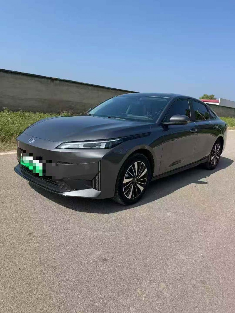 邯郸25年长安汽车启源2